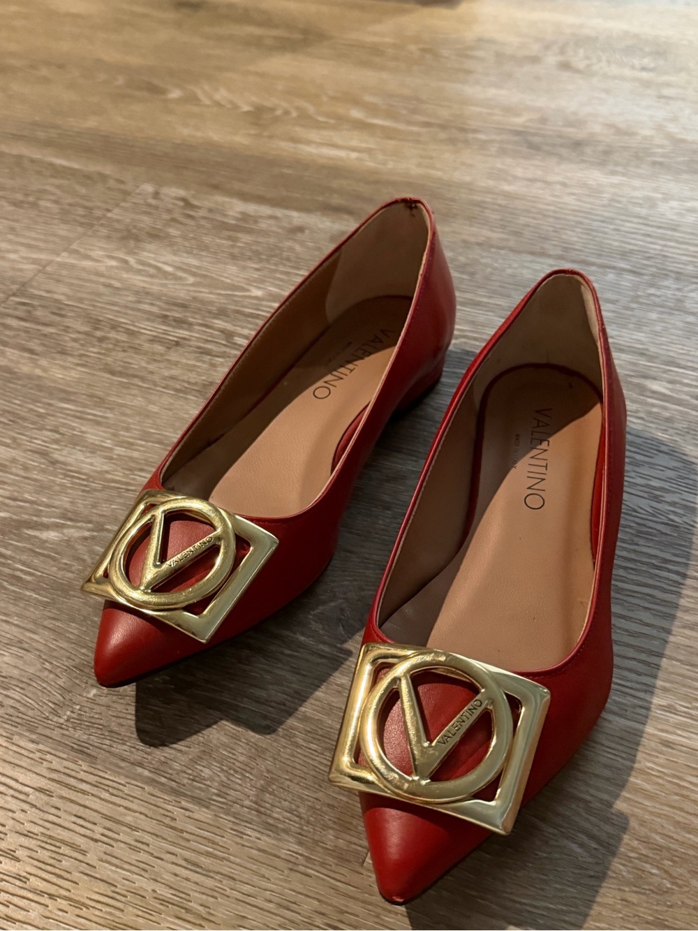 Valentino Red Pointed Toe Flats with Gold V Logo (size 6/36) - Picture 2 of 4